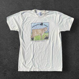 Mens T-Shirt Shelburn Farms vintage style graphic T Size Large